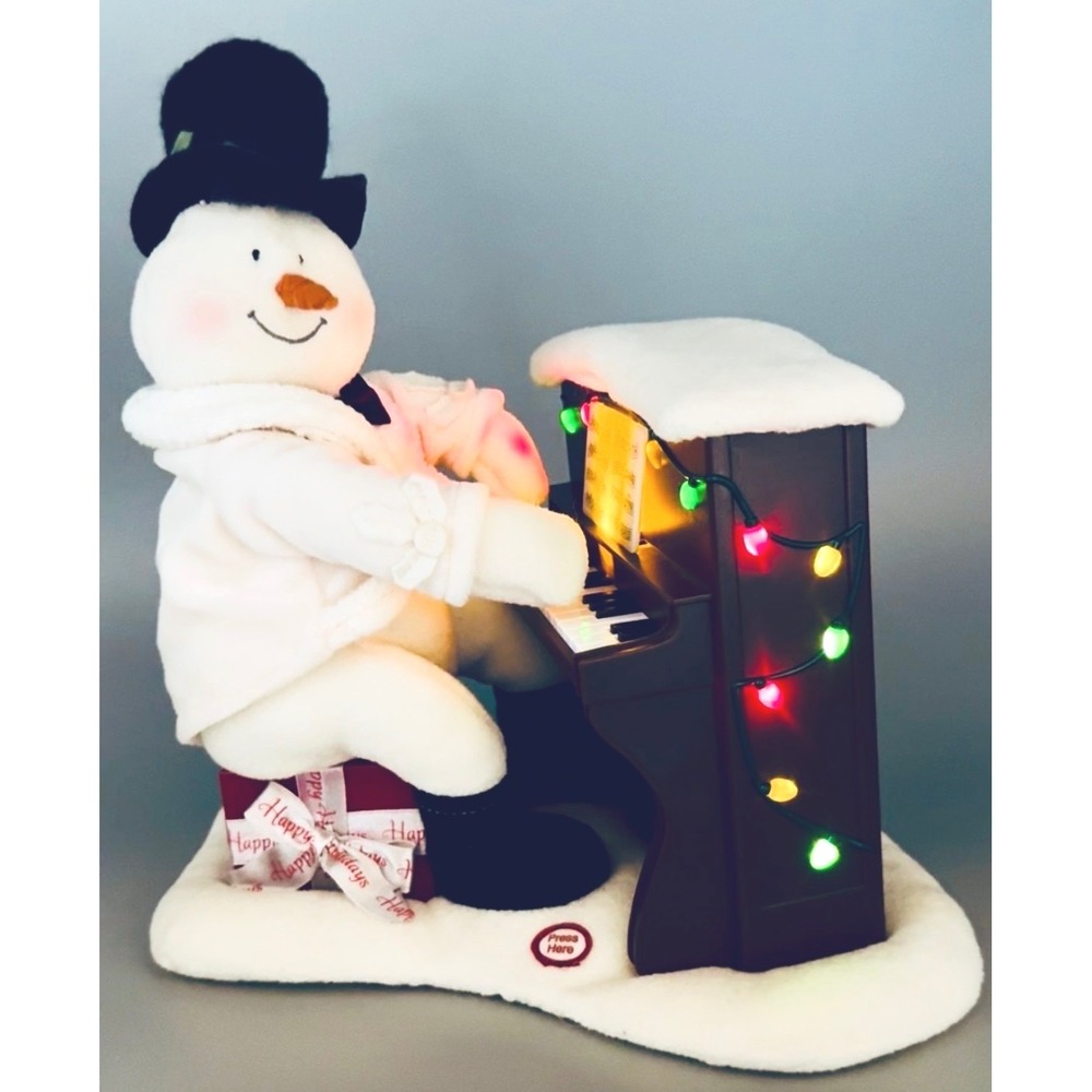 Hallmark Jingle Pals Snowman Piano Player Musical Animated Lights Christmas 2005